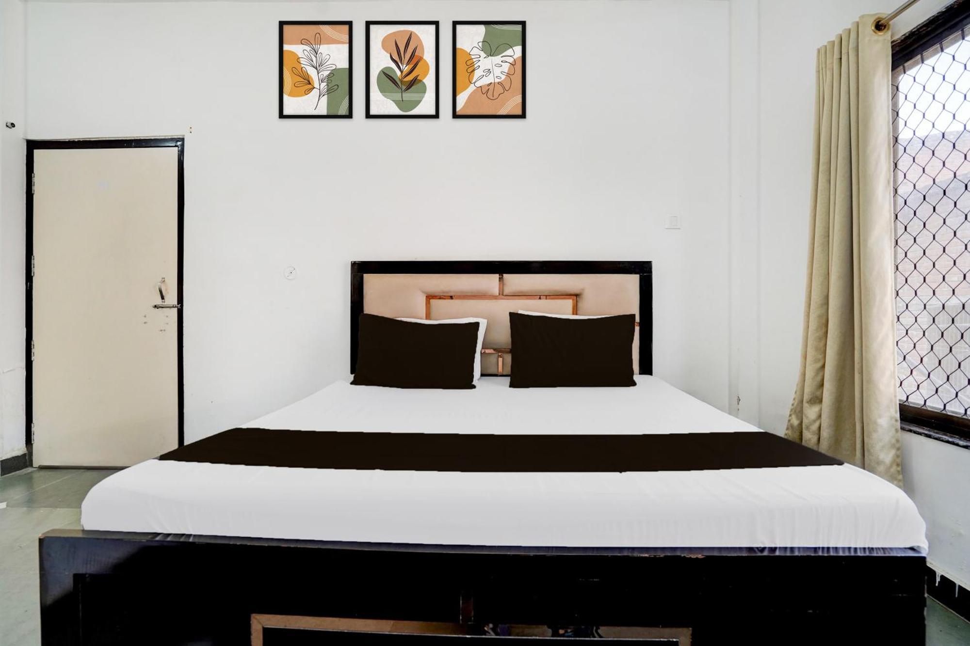 Hotel O Ramdut Palace Guest House Faizābād 외부 사진